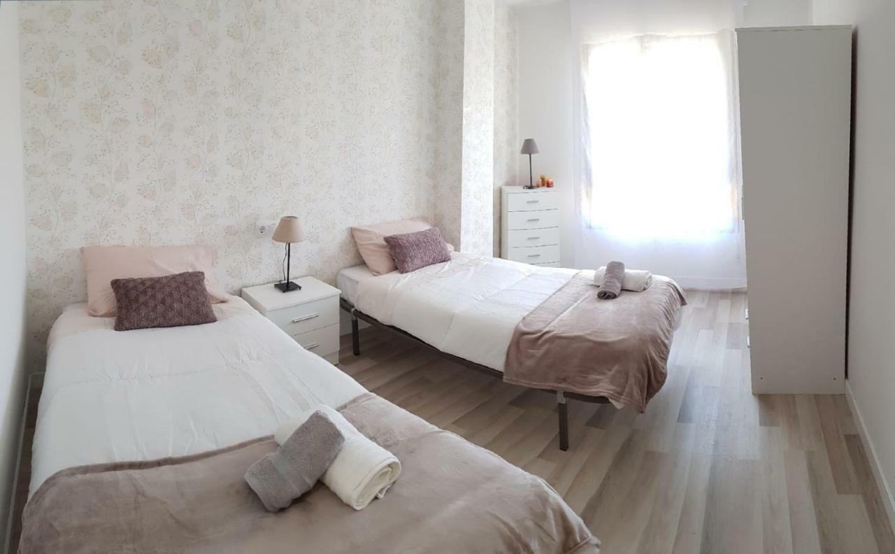 Apartamento "El Abuelo" カラオラ エクステリア 写真