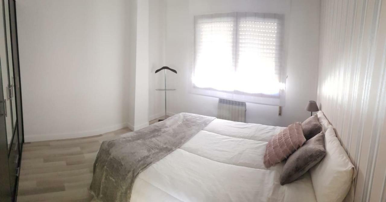 Apartamento "El Abuelo" カラオラ エクステリア 写真